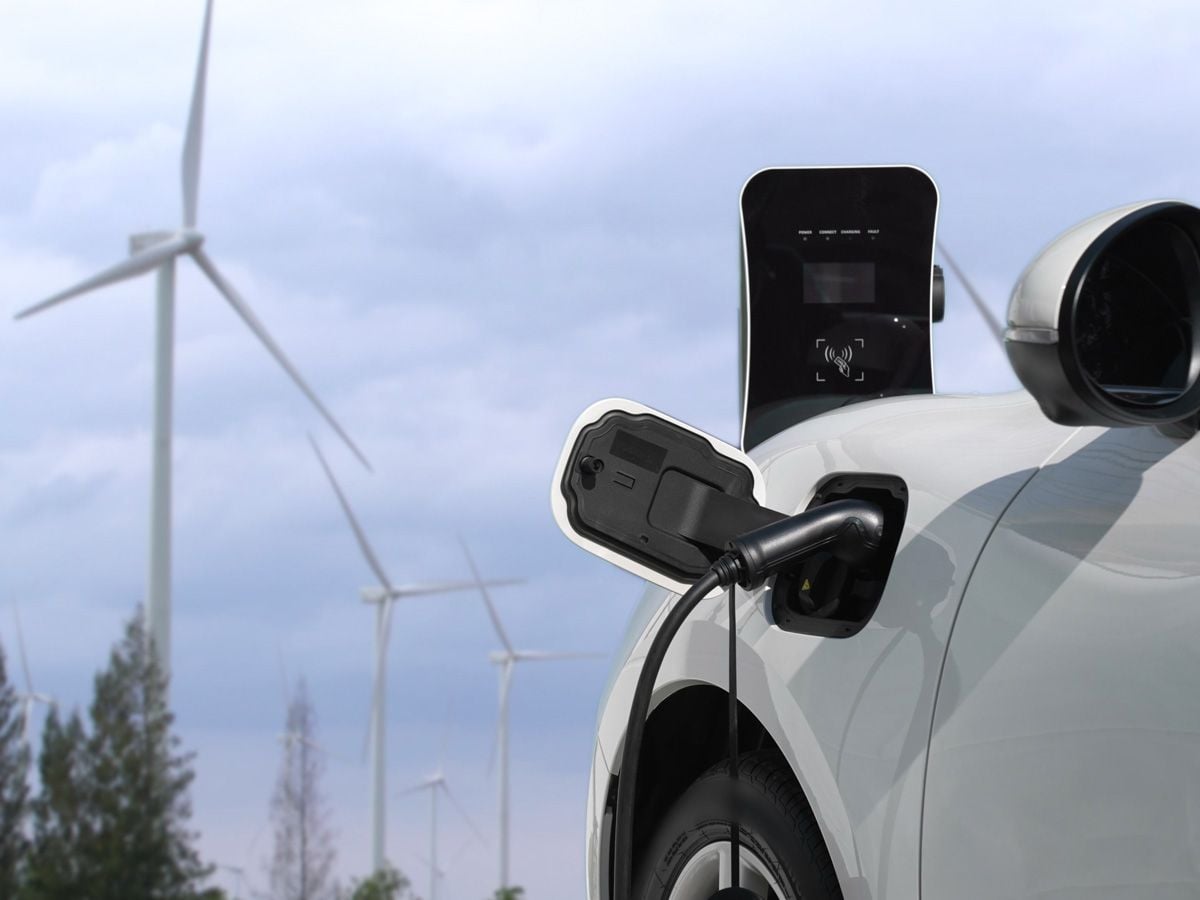 What is a Zero Emission Vehicle (ZEV)?