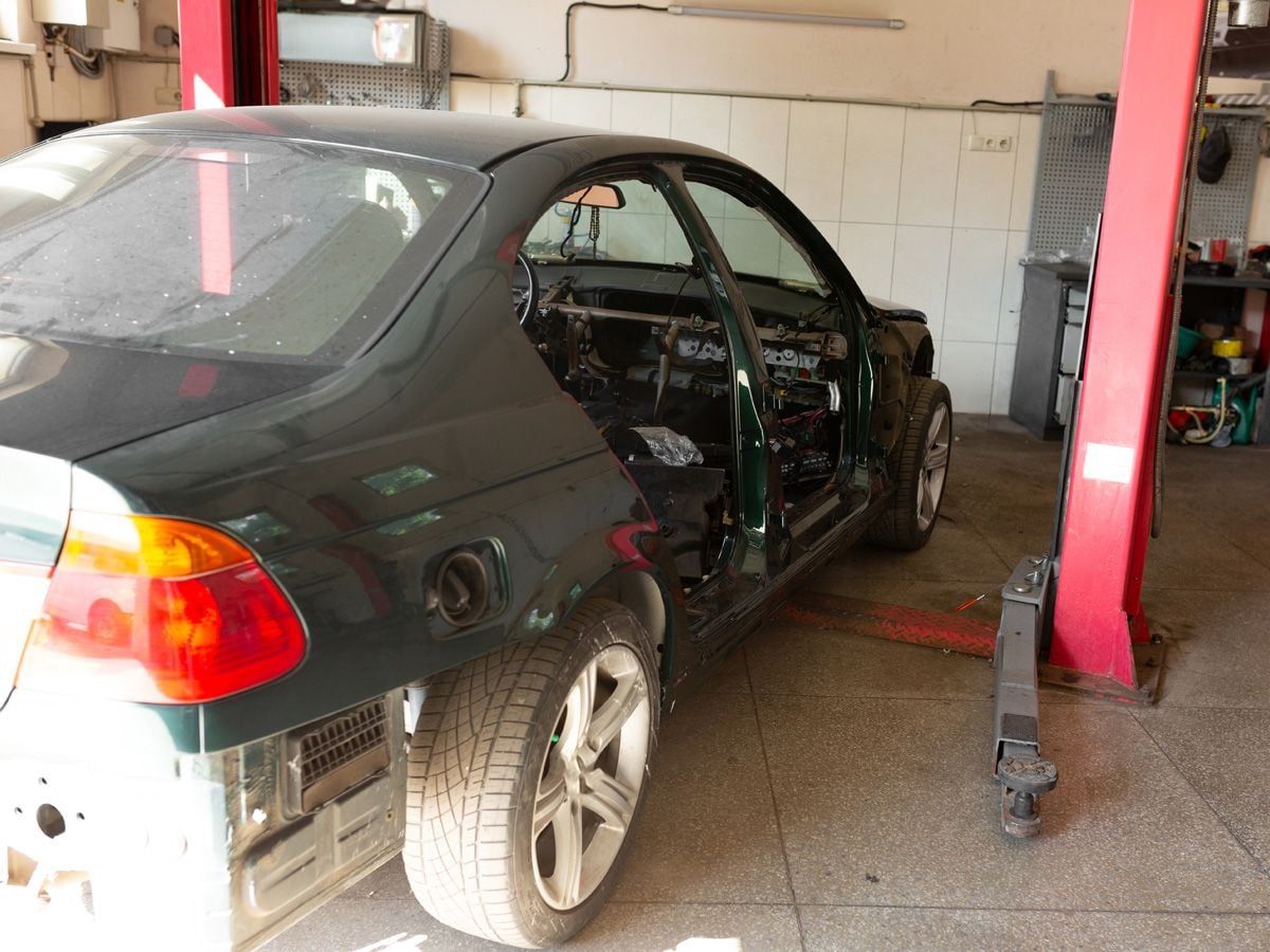 Top 10 Cars with the Highest MOT Failure Rates in 2025